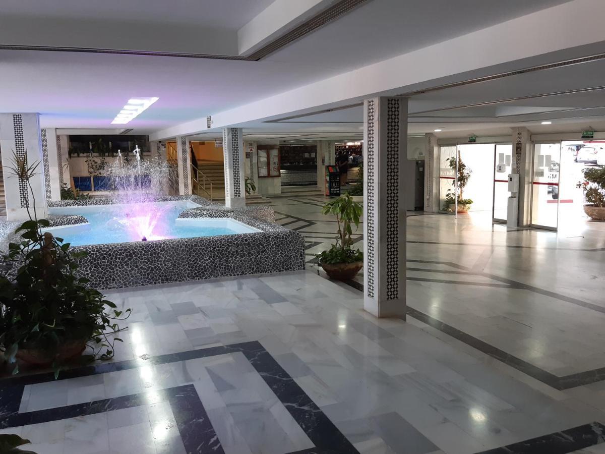 Minerva Apartments Sea View เบนัลมาเดนา ภายนอก รูปภาพ